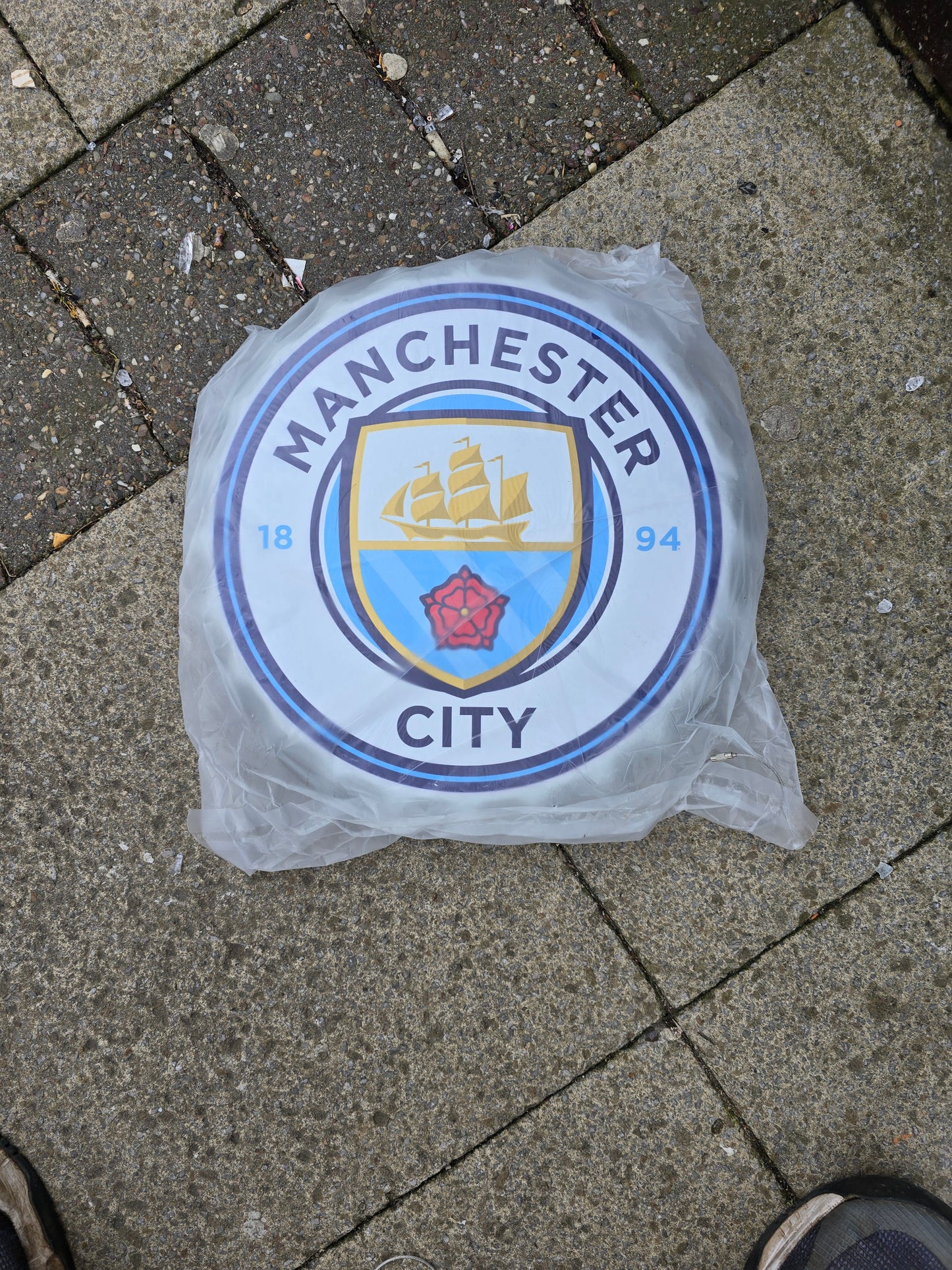 Manchester City Bottle Top Sign - Retro Sign Man