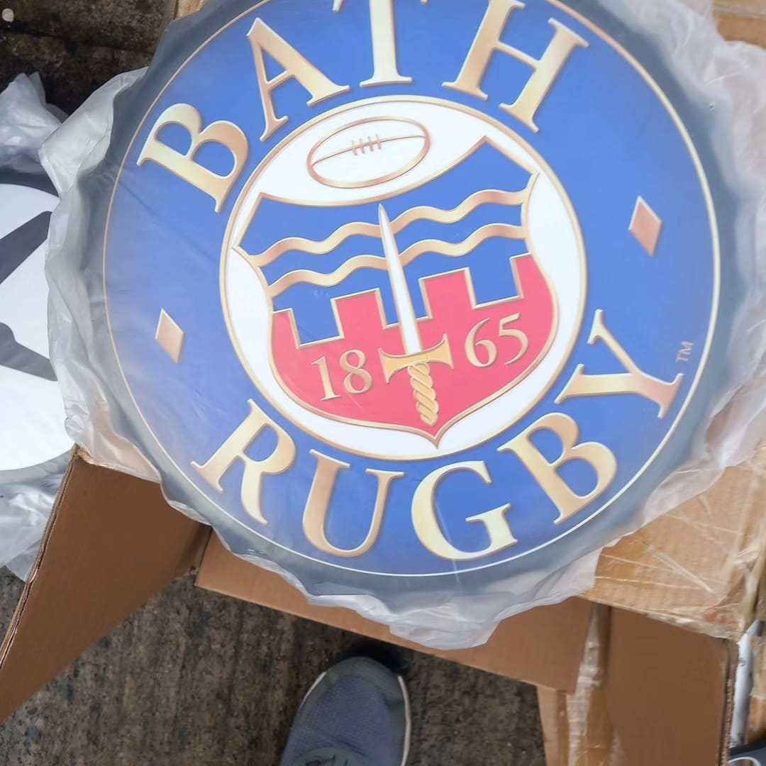 Bath rugby bottle top sign